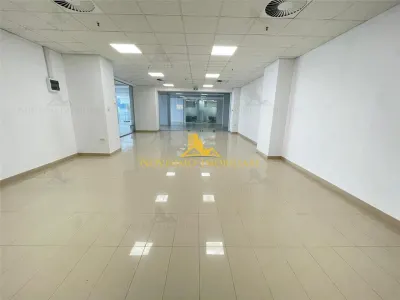 NOVISIMO-IMOBILIARE: SPATIU COMERCIAL DE INCHIRIAT , ULTRACENTRAL - foto 2