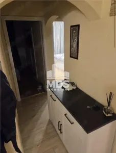 Mobilat si utilat, cu 2 bai si 2 balcoane in bloc anvelopat - foto 2