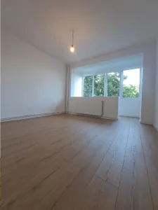 2 CAMERE, DECOMANDAT, RENOVAT RECENT, CENTRALA TERMICA, GH. LAZAR! - foto 6