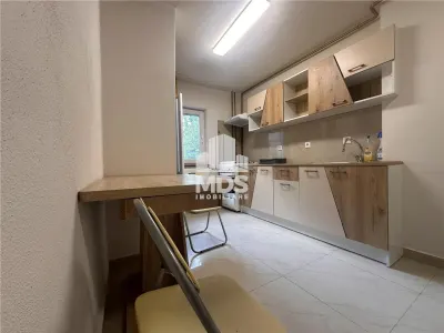 Mobilat si utilat la etajul 1 linga Generala 30 - foto 2