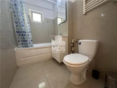 Mobilat si utilat la etajul 1 linga Generala 30 - foto 6