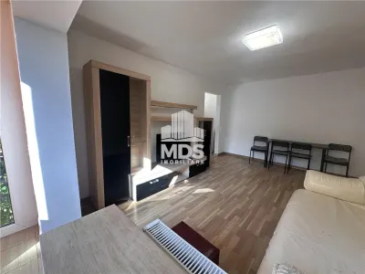 Mobilat si utilat la etajul 1 linga Generala 30 - foto 7