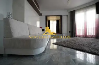NOVISIMO-IMOBILIARE: APARTAMENT CU DOUA CAM. + TERASA CU GRATAR , ULTRACENTRAL - foto 3