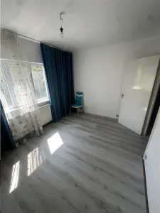 Apartament cu 2 camere cu centrala propie, linga piata Verde - Timisoara