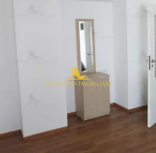 NOVISIMO-IMOBILIARE: APARTAMENT DE INCHIRIAT CU 4 CAMERE , BLOC NOU, ULTRACENTRAL - foto 6