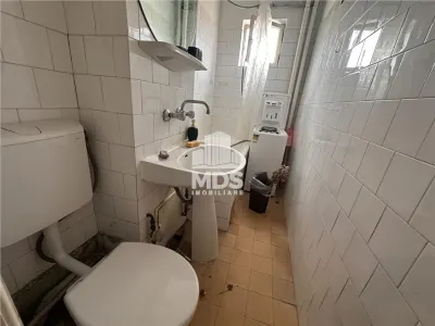 2 camere etaj 3 aproape de Colegiul Banatean - foto 10