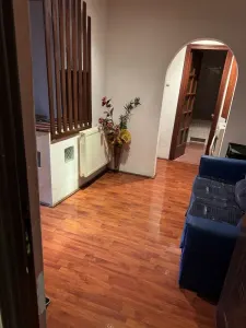 Decomandat la etaj 1, mobilat si utilat - foto 5