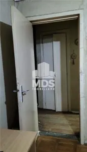 Decomandat, etaj intermediar linga McDonald?s - Timisoara