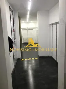 NOVISIMO-IMOBILIARE: SPATIU COMERCIAL IN ZONA REPUBLICII - foto 4