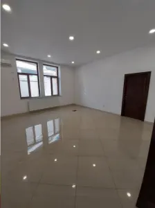 NOVISIMO-IMOBILIARE: SPATIU DE INCHIRIAT  ULTRACENTRAL - foto 2