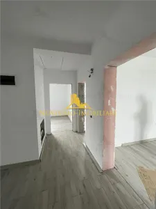 NOVISIMO-IMOBILIARE: VILA P+1 IN ZONA STREJNICU - foto 25