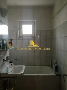NOVISIMO-IMOBILIARE: APARTAMENT CU 3 CAMERE IN ZONA VEST - foto 4