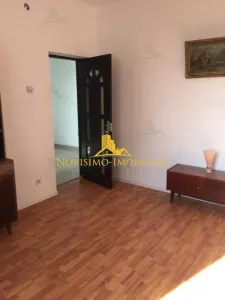 NOVISIMO-IMOBILIARE: CASA DE INCHIRIAT , ULTRACENTRAL - foto 11