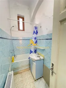 NOVISIMO-IMOBILIARE: CASA DE INCHIRIAT , ULTRACENTRAL - foto 14
