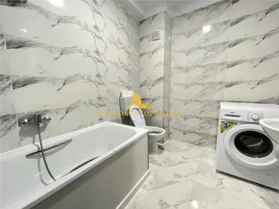 NOVISIMO-IMOBILIARE: APARTAMENTU CU DOUA CAM. IN ZONA 9 MAI - foto 12