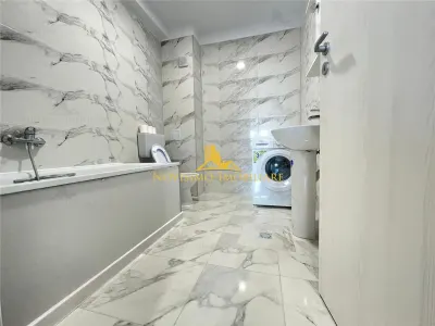 NOVISIMO-IMOBILIARE: APARTAMENTU CU DOUA CAM. IN ZONA 9 MAI - foto 10
