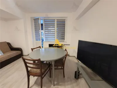 NOVISIMO-IMOBILIARE: APARTAMENT CU DOUA CAM. DE INCHIRIAT , ULTRACENTRAL - foto 7