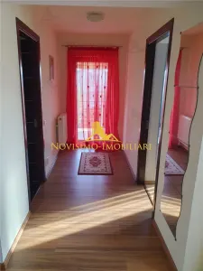NOVISIMO-IMOBILIARE: VILA DE INCHIRIAT IN ZONA BUCOV - foto 9
