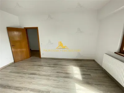 NOVISIMO-IMOBILIARE: AP. CU 3 CAM. SI DOUA BAI IN ZONA CANTACUZINO - foto 10