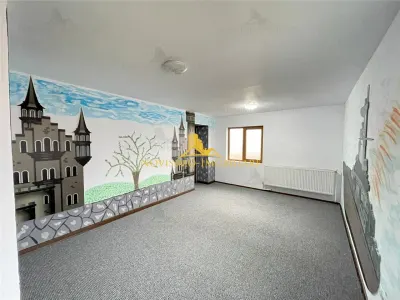 NOVISIMO-IMOBILIARE: VILA DE INCHIRIAT IN ZONA CENTRALA - foto 25