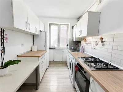 Apartament 2 camere etaj intermediar zona Rahova - Sibiu
