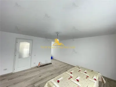 NOVISIMO-IMOBILIARE: BIROURI DE INCHIRIAT IN ZONA CENTRALA - foto 2