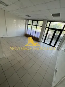 NOVISIMO-IMOBILIARE: SPATIU COMERCIAL DE INCHIRIAT IN ZONA MALU ROSU - foto 3