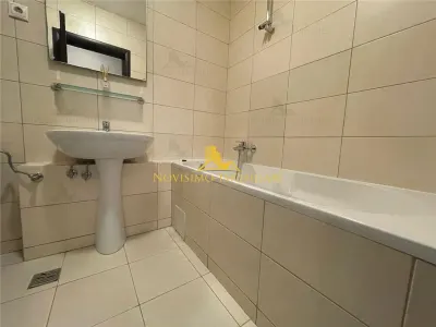 NOVISIMO-IMOBILIARE: GARSONIERA DE INCH. IN BLOC NOU IN ZONA NORD - foto 12
