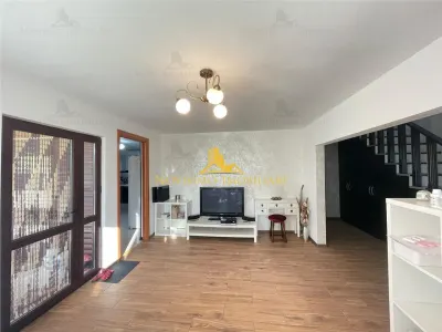 NOVISIMO-IMOBILIARE: VILA IN ZONA CHITORANI - foto 13