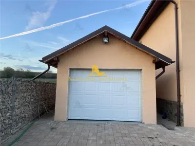 NOVISIMO-IMOBILIARE: VILA IN ZONA VALEA CALUGAREASCA, MOBILATA - foto 6