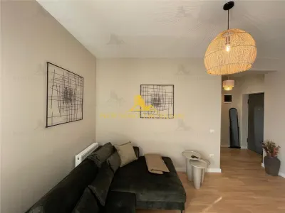 NOVISIMO-IMOBILIARE: GARSONIERA IN ZONA ALBERT , MOBILATA,  DOUA LOCURI PARCARE - foto 6