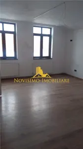 NOVISIMO-IMOBILIARE : VILA DE INCHIRIAT , ULTRACENTRAL - foto 22