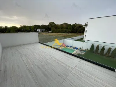 NOVISIMO-IMOBILIARE: VILA IN ZONA PAULESTI CU PISCINA - foto 18