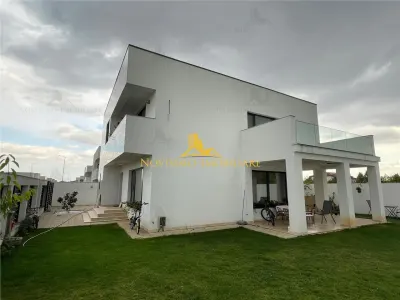NOVISIMO-IMOBILIARE: VILA IN ZONA PAULESTI CU PISCINA - foto 9