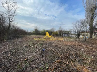 NOVISIMO-IMOBILIARE: TEREN IN B-DUL BUCURESTI - Ploiesti