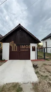 Casa individuala de vanzare cu 1233 mp teren, zona Valea Borcutului - foto 2