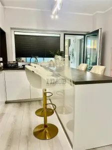 Casa moderna cu 4 camere 2 bai in Cristian - foto 5