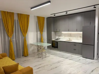 GIROC - 2 CAMERE - ETAJ INTERMEDIAR - MOBILAT SI UTILAT - ZONA BUNA - Giroc