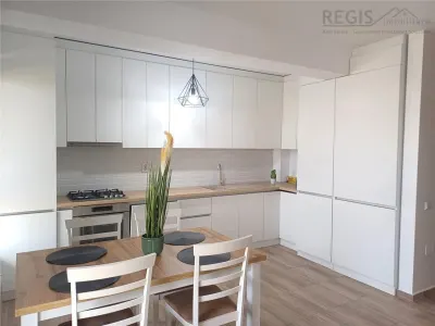 Studio zona Coresi | Parcare | Boxa - Brasov