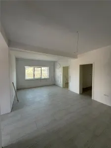 MOSNITA-DUPLEX-PE PARTER-TEREN MARE- BUCATARIE INCHISA - foto 5