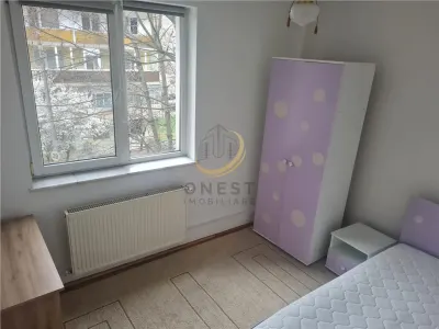 Apartament cu 4 camere zona Unic UMF - foto 10