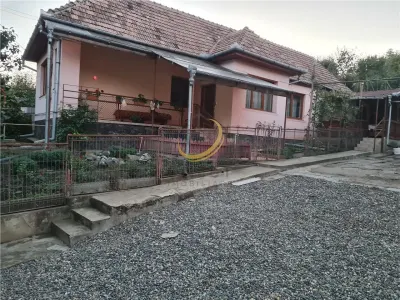 Casa în Bardesti - foto 4