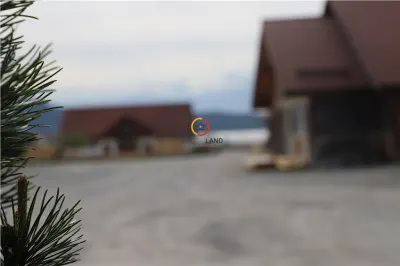 teren  intravilan18.000 mp pentru dezvoltare comerciala - foto 4