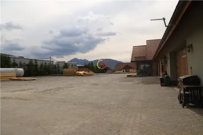 constructii si teren  intravilan18.000 mp - foto 2