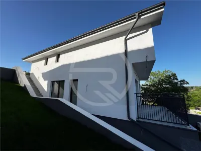Casa Individuala situata in Feleacu ,140 mp utili + suprafata teren 1000 mp! - foto 9