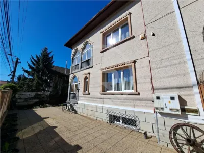 Casa individuala, 440 mp utili, situata in zona Centrala! - foto 3