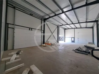 Hale industriale, 700 mp utili, situate in Turda! - foto 13