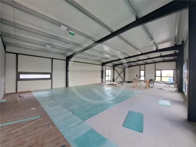 Hale industriale, 700 mp utili, situate in Turda! - foto 10