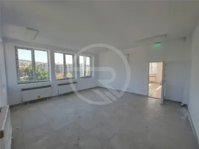 Spatiu pentru birouri, 200 mp utili, situat in zona Taietura Turcului! - foto 4