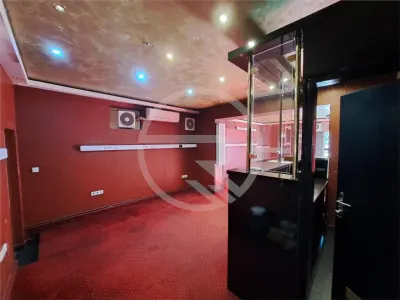 Spatiu comercial, 50 mp utili, situat in zona Garii! - foto 3